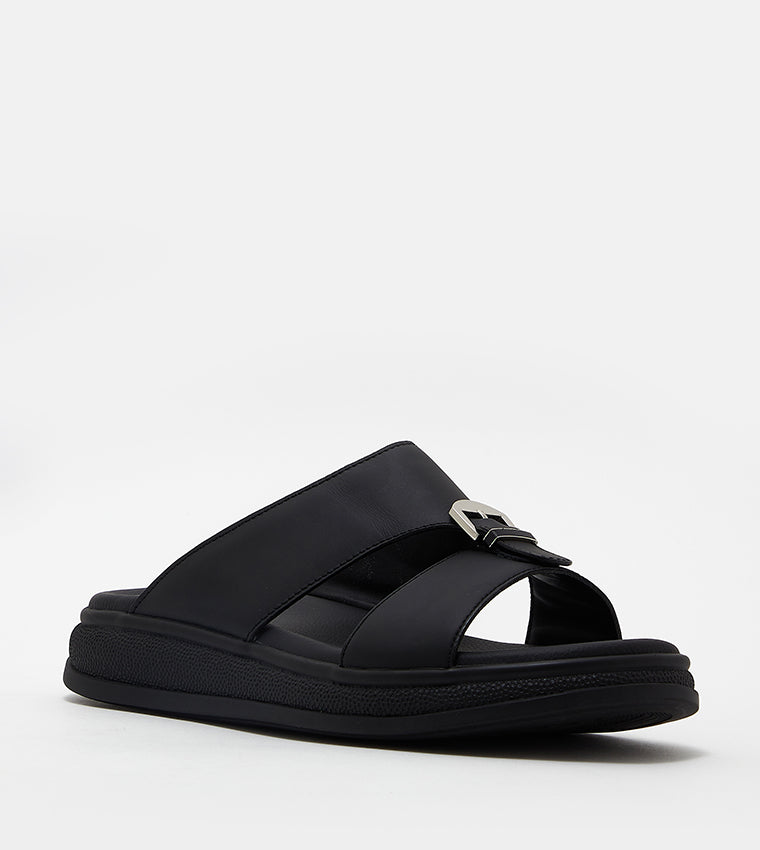 A0702 - BLACK - square image